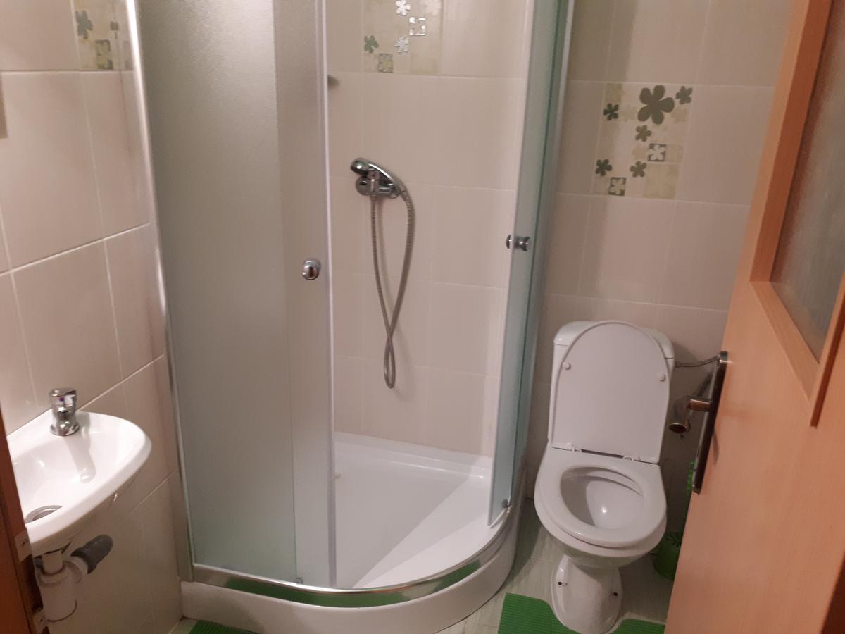 Homestay Renata Nova Lesna Exterior photo