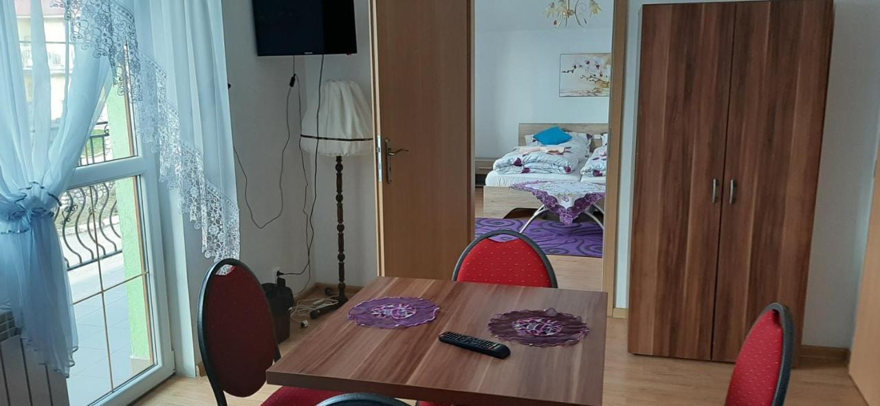 Homestay Renata Nova Lesna Exterior photo